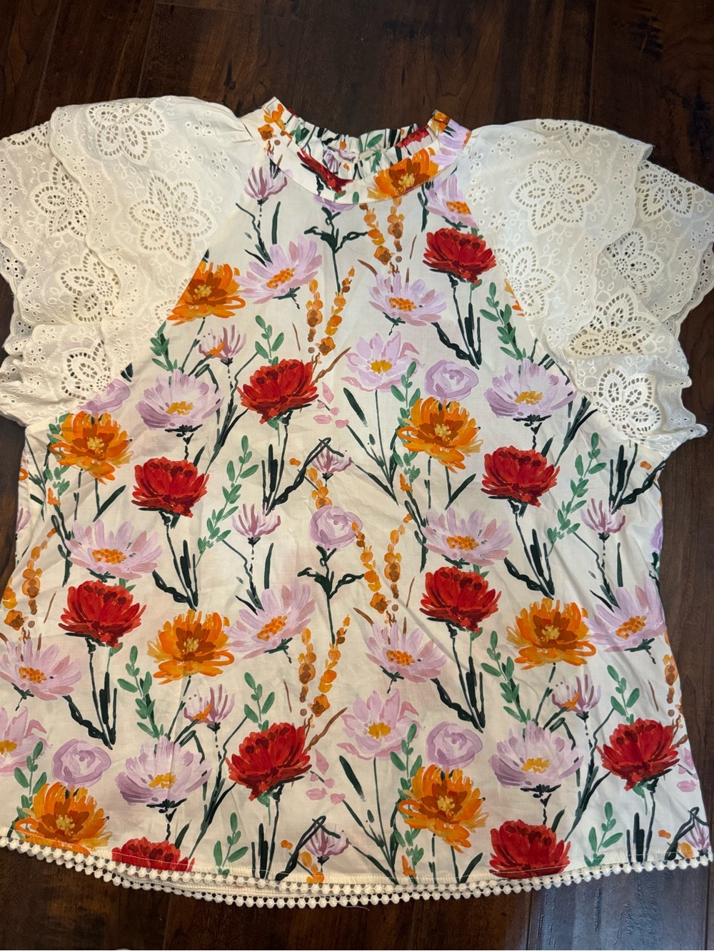 BiBi Floral Eyelet Lace Flutter Sleeve Ruffle Top Blouse Cream Large 100% Cotton